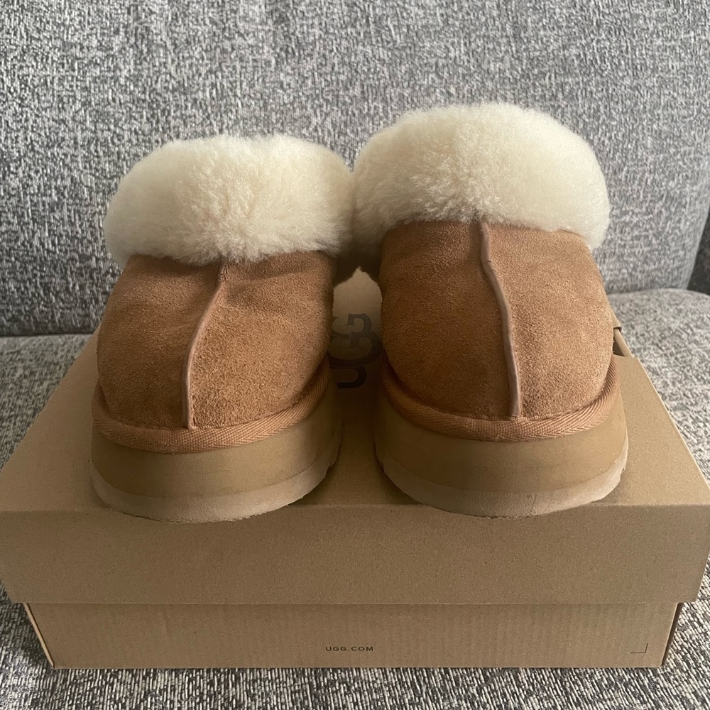 UGG Chestnut Suede Shearling Clogs Platform Size … - image 2